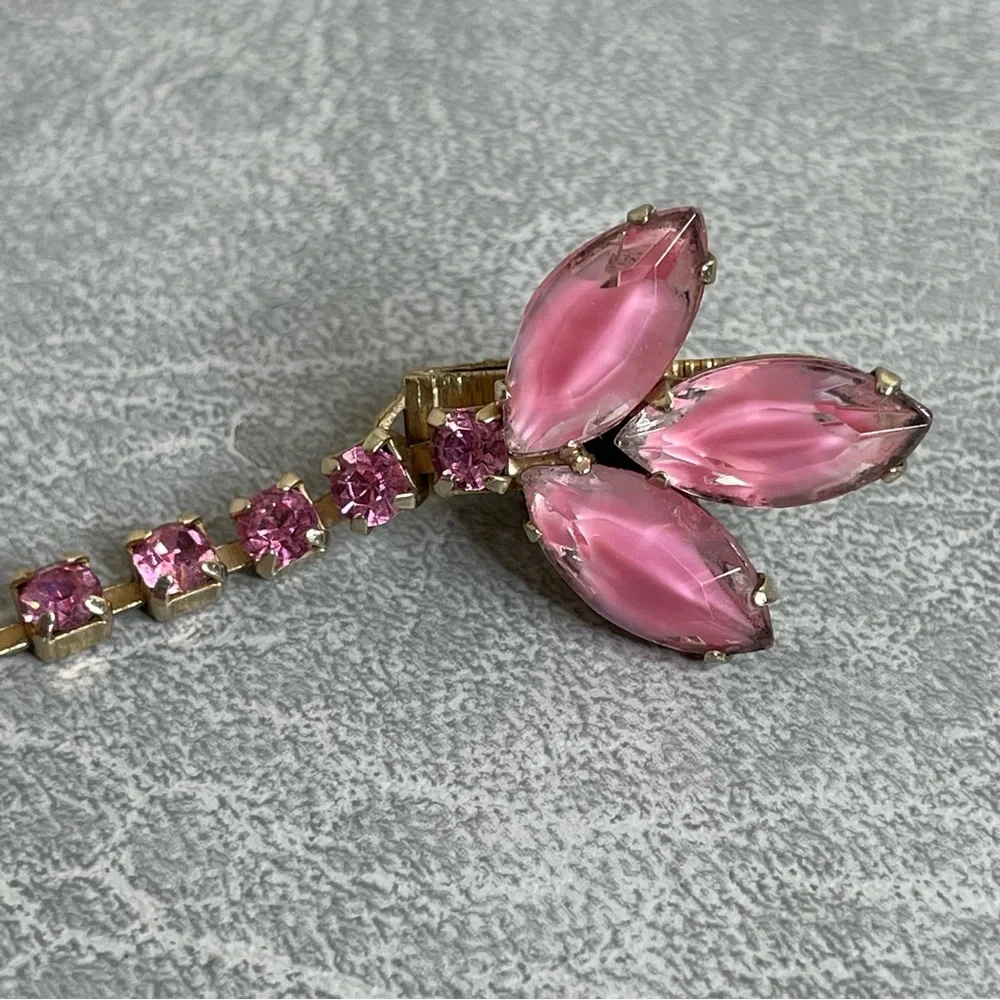 Vintage 50s Pink Crystal Cardigan Sweater Clip/Guard
